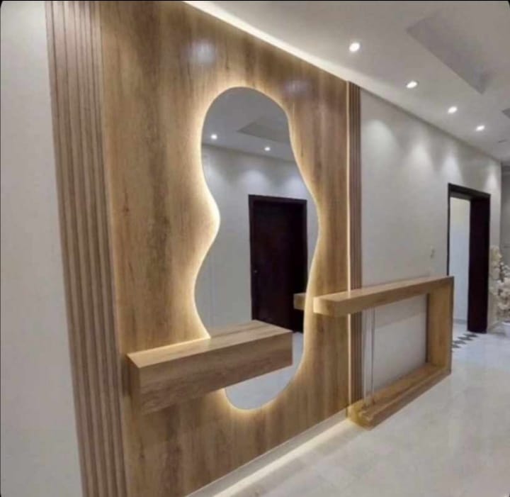 تكسيات حائط وديكورات مودرن بالدمام